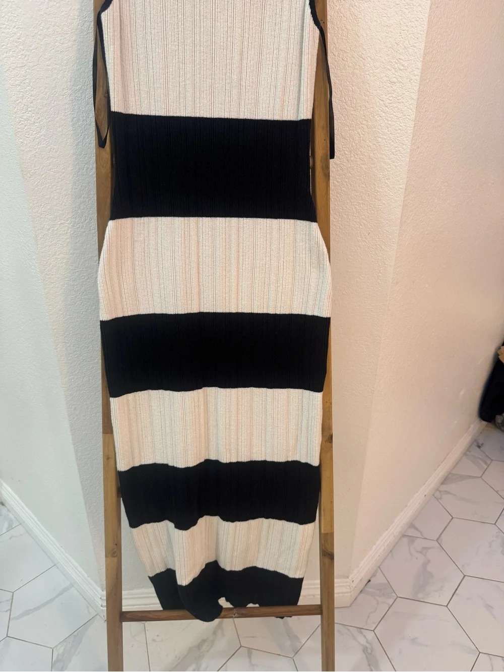 Abercrombie & Fitch Black and White Striped Maxi Dress